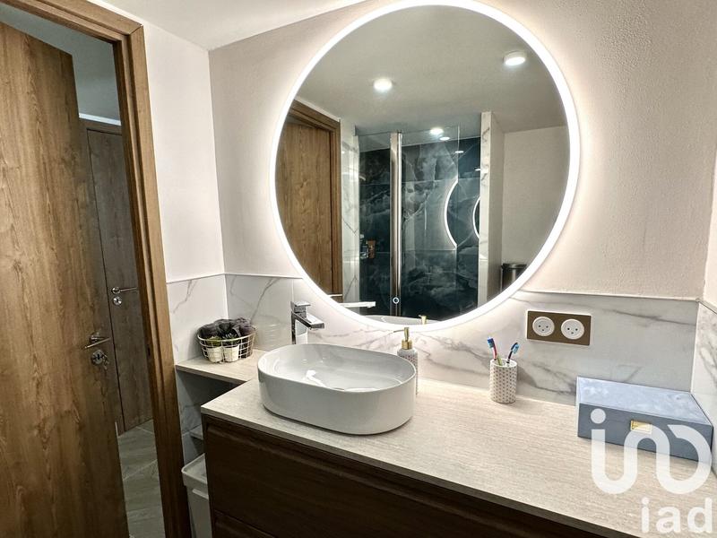 Appartement - 70 m² - 2 pièces