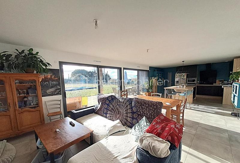 Maison de bois - 136 m² - 6 pièces