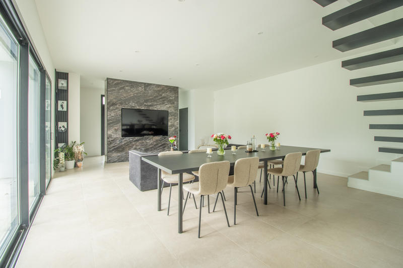 Maison - 170 m² - 6 pièces