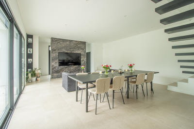 Maison - 170 m² - 6 pièces