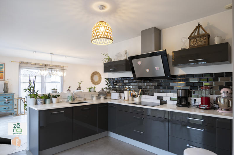 Maison - 123 m² - 7 pièces