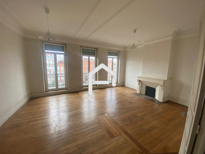 Appartement - 114 m² - 4 pièces