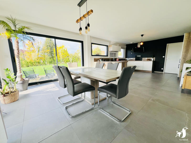 Maison - 156 m² - 4 pièces