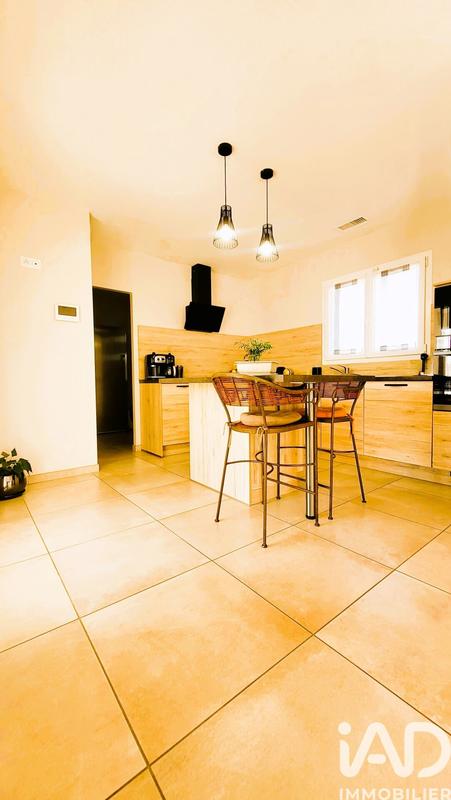 Maison - 115 m² - 4 pièces