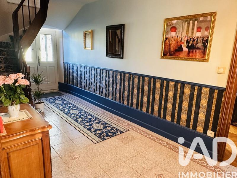 Maison - 380 m² - 11 pièces