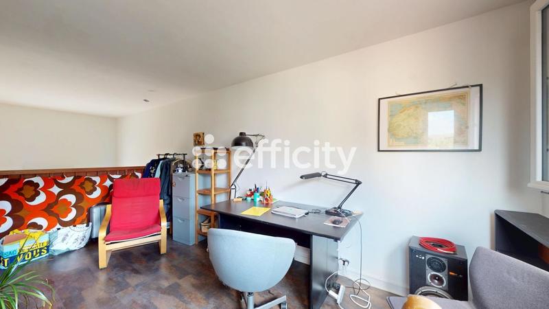 Maison - 110 m² - 6 pièces