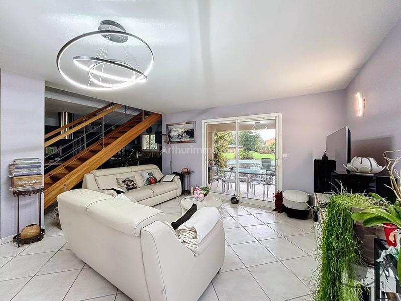 Maison - 178 m² - 6 pièces