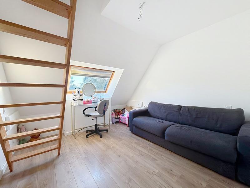 Maison - 150 m² - 7 pièces