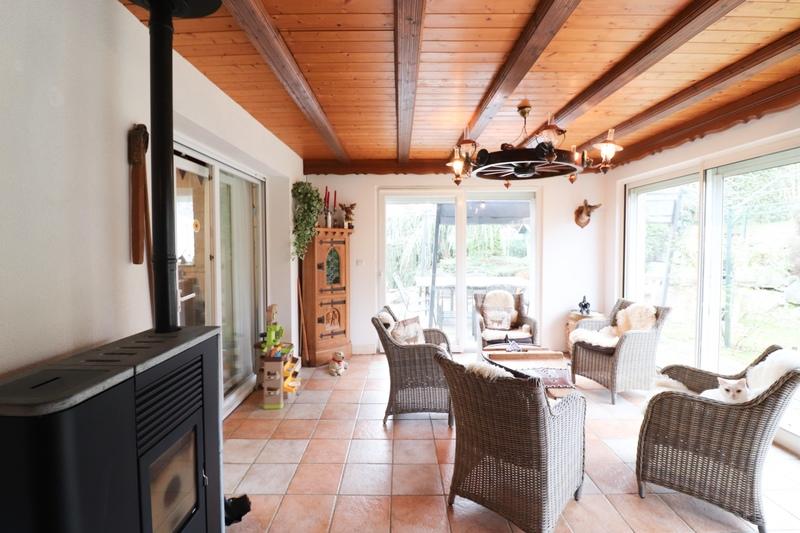 Maison - 251 m² - 6 pièces