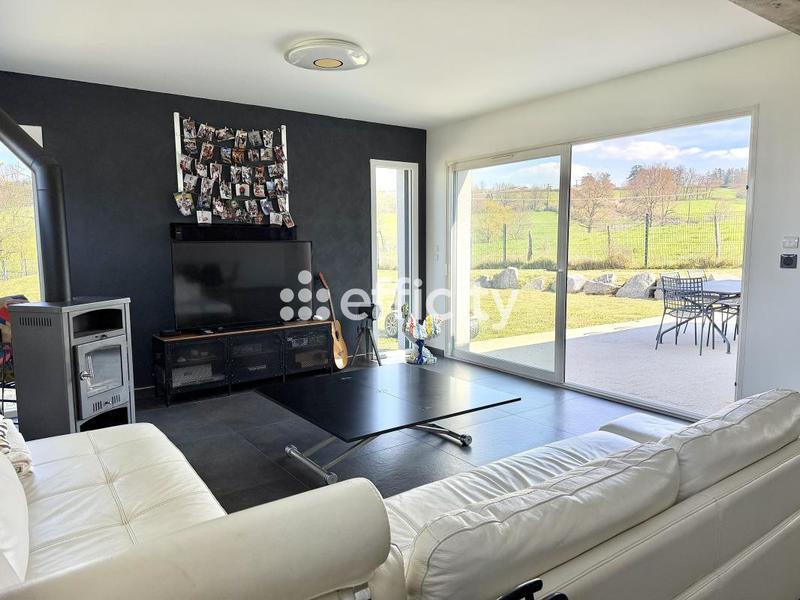 Villa - 190 m² - 6 pièces