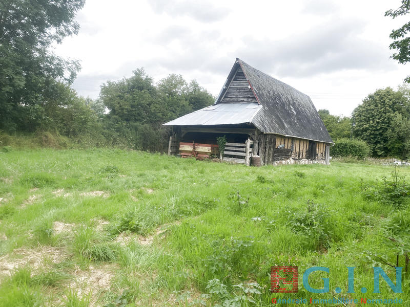 Parking / Garage - 150 m²