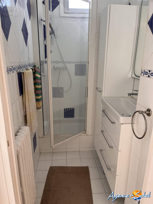 Appartement - 93 m² - 4 pièces