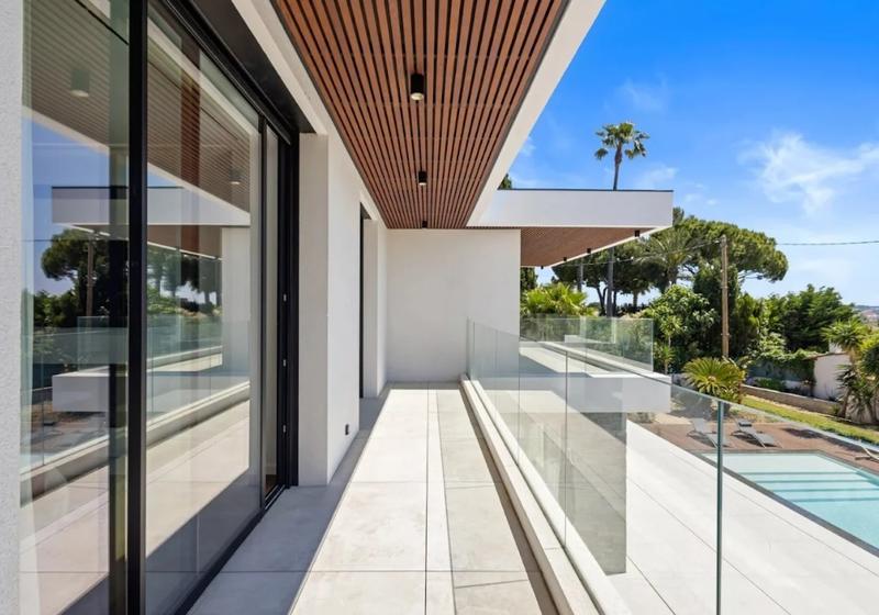 Villa - 350 m² - 7 pièces