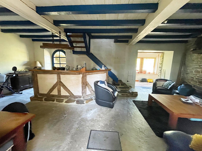 Maison - 260 m² - 8 pièces