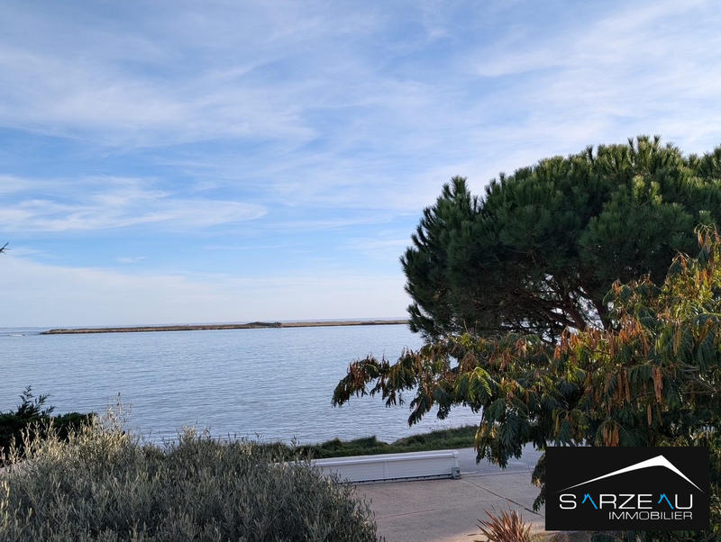 Maison - 212 m² - 10 pièces