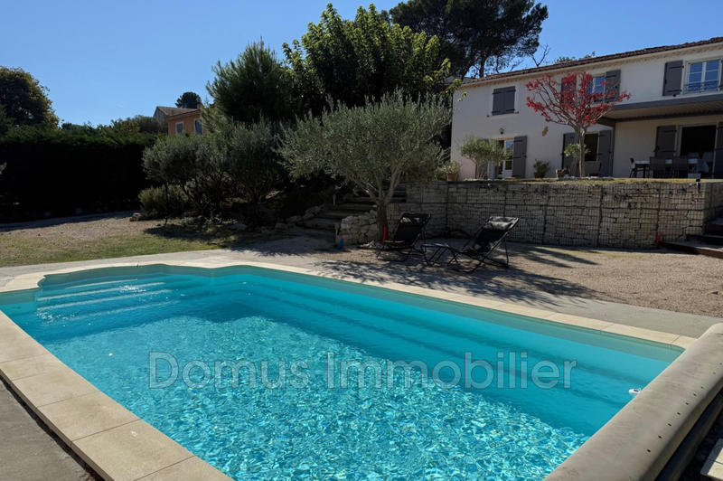 Maison - 184 m² - 7 pièces