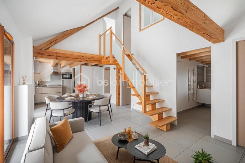 Duplex - 80 m² - 4 pièces