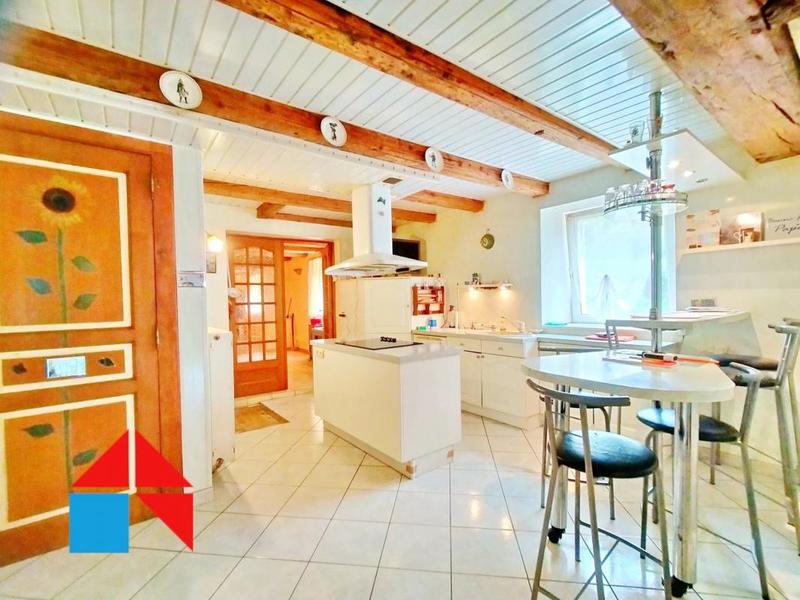 Maison - 150 m² - 4 pièces