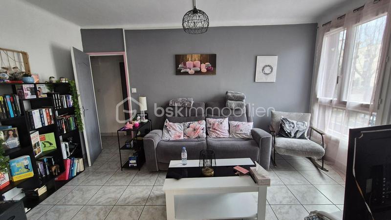 Appartement - 82 m² - 5 pièces