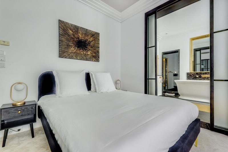 Appartement - 279 m² - 8 pièces