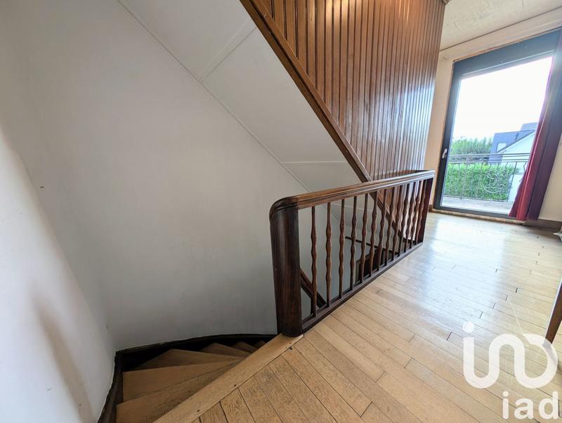 Maison - 223 m² - 8 pièces