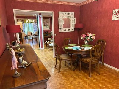 Appartement - 72 m² - 3 pièces