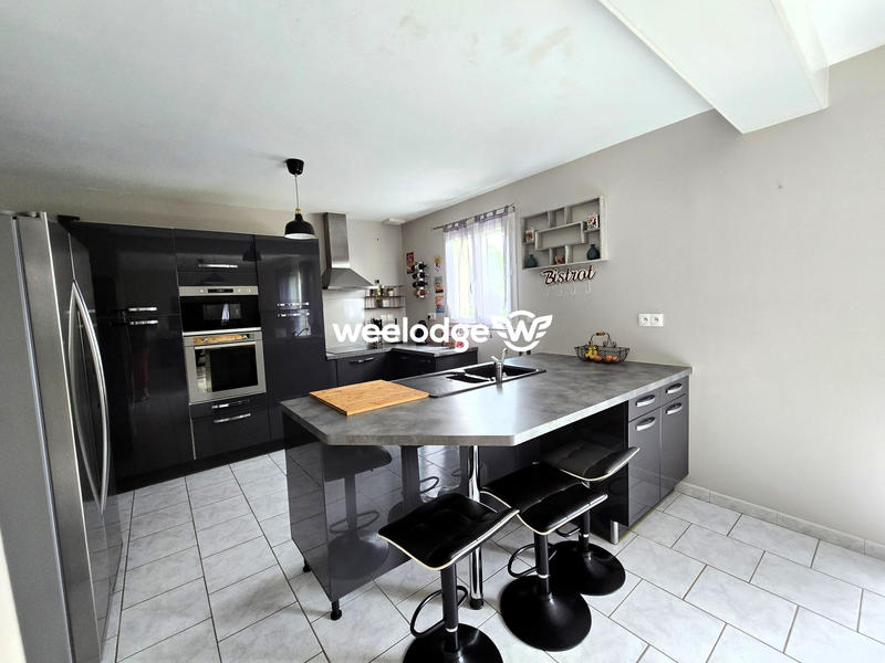 Maison - 127 m² - 6 pièces