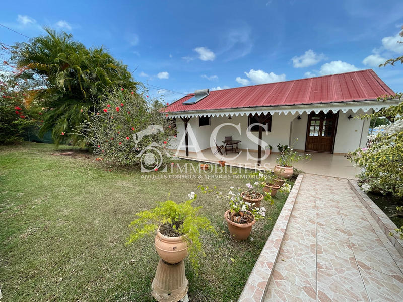 Appartement - 97 m² - 4 pièces