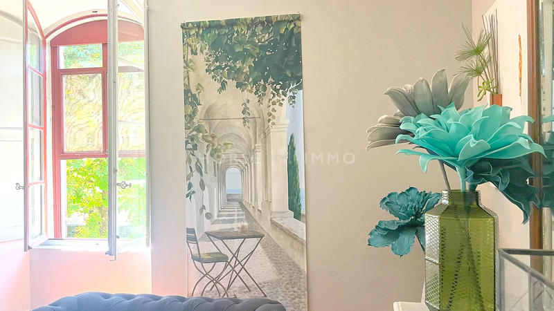 Bastide - 600 m² - 20 pièces