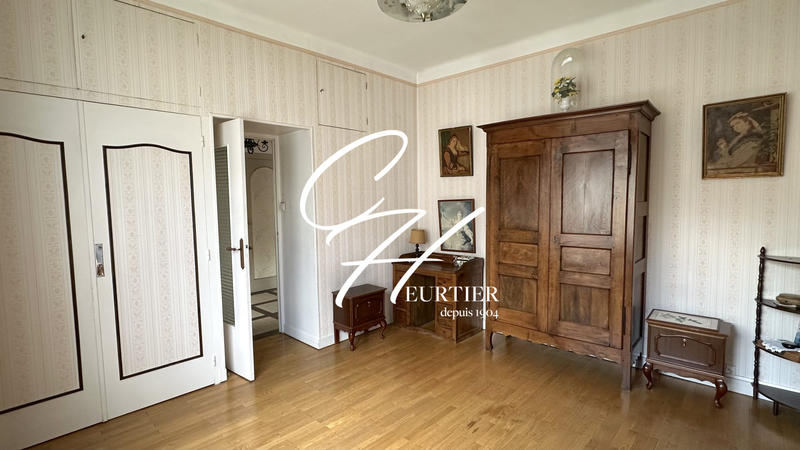 Maison - 85 m² - 6 pièces