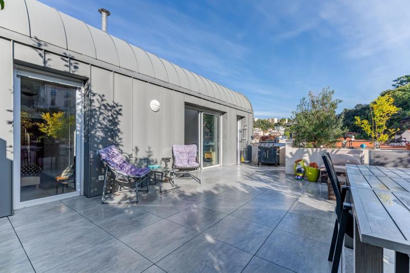 Duplex - 80 m² - 4 pièces