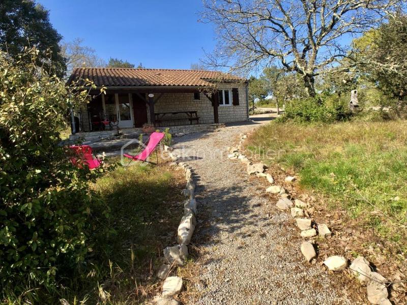 Maison en pierre - 225 m² - 14 pièces