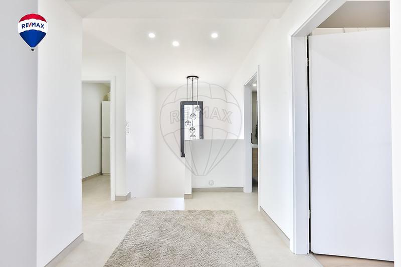 Maison - 148 m² - 5 pièces