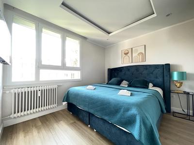 Appartement - 105 m² - 5 pièces