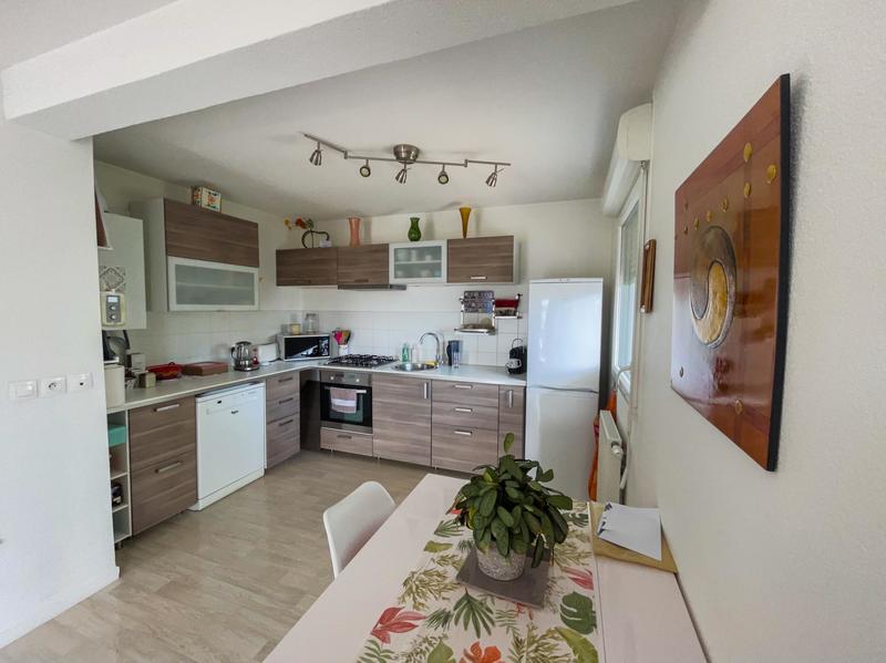 Appartement - 77 m² - 4 pièces