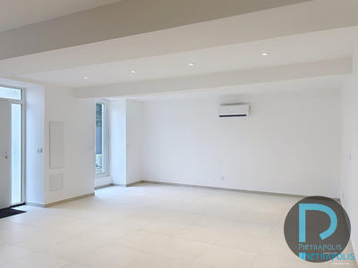 Duplex - 104 m² - 5 pièces