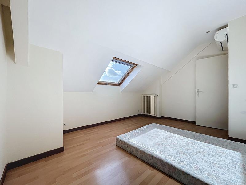 Maison ancienne - 162 m² - 7 pièces