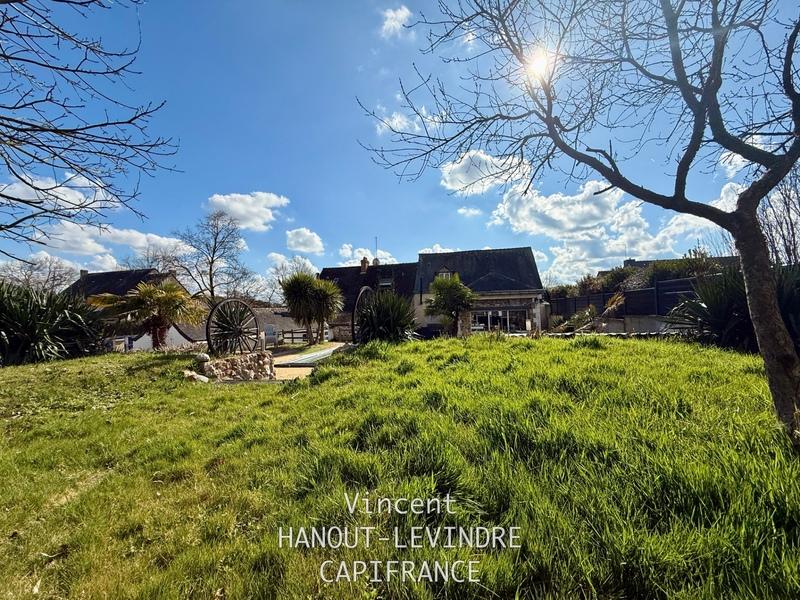 Maison - 259 m² - 12 pièces