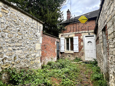 Maison - 62 m² - 5 pièces