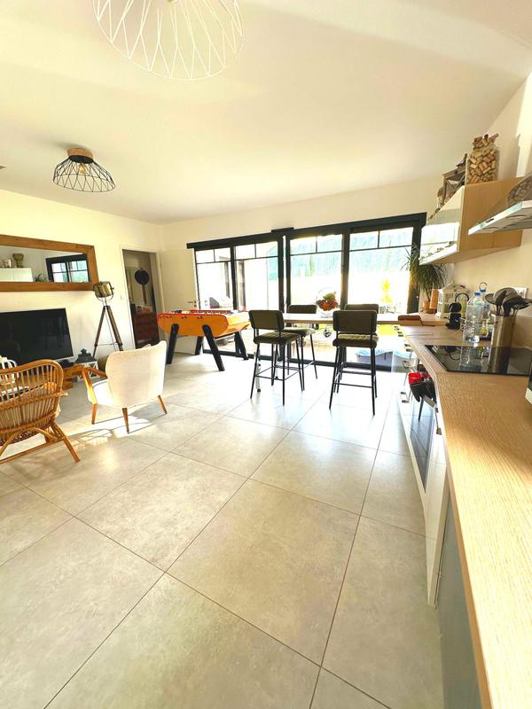 Maison contemporaine - 90 m² - 4 pièces