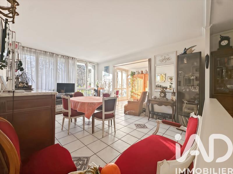 Appartement - 77 m² - 4 pièces