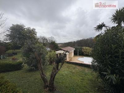 Maison - 175 m² - 5 pièces