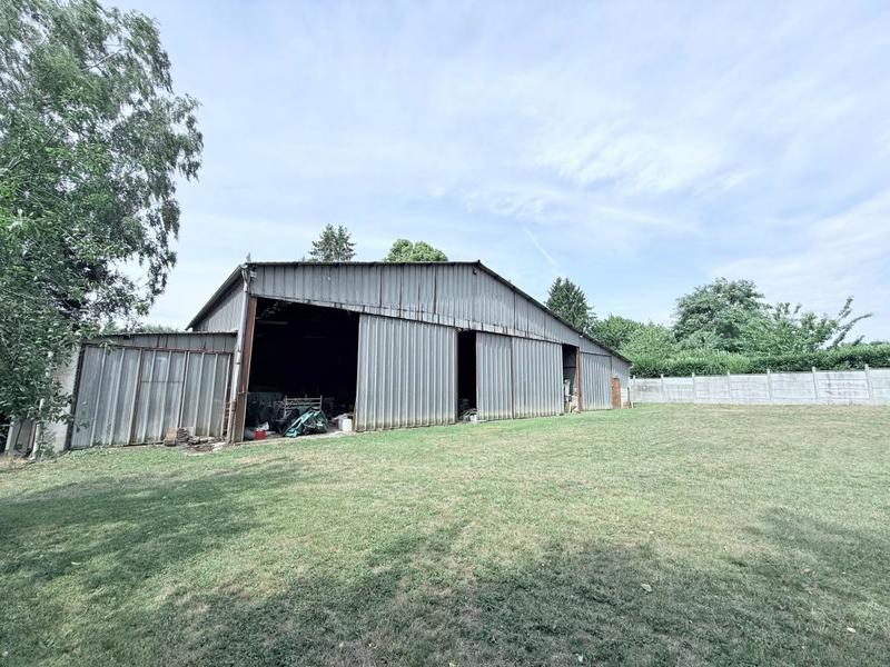 Maison - 210 m² - 6 pièces