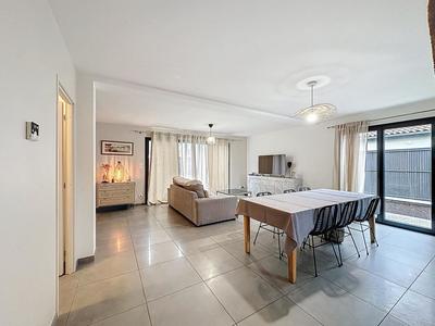 Pavillon - 135 m² - 6 pièces