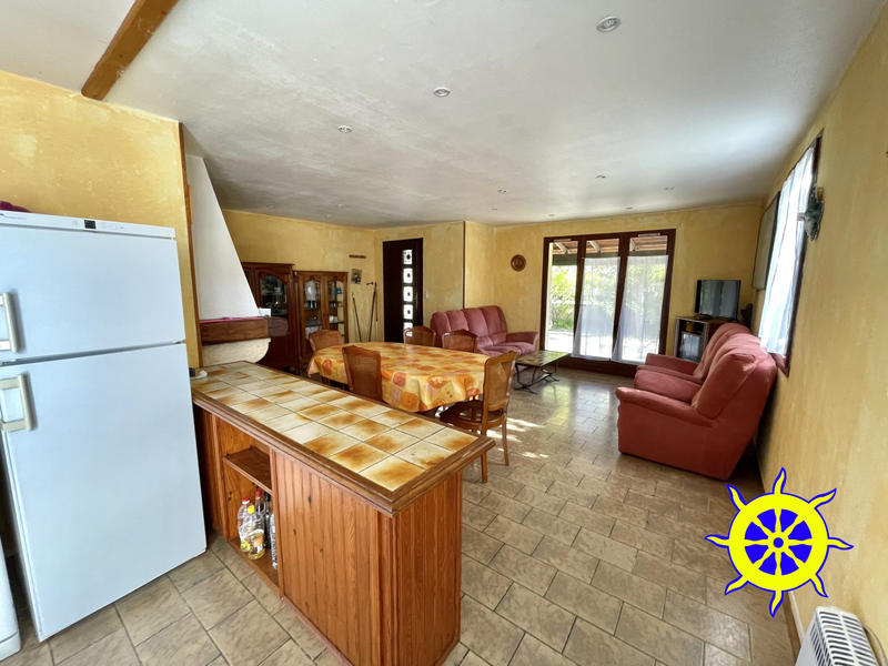 Villa - 100 m² - 5 pièces