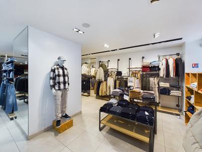 Fonds de commerce - Local commercial - 168 m²