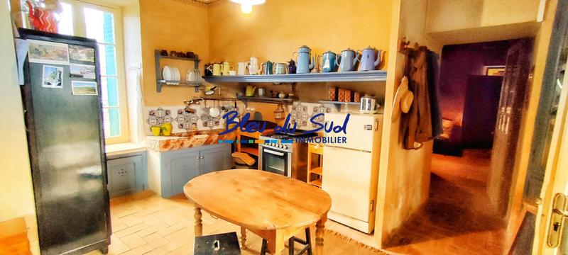 Mas - 341 m² - 6 pièces