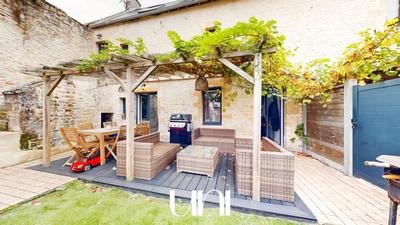 Maison - 135 m² - 6 pièces