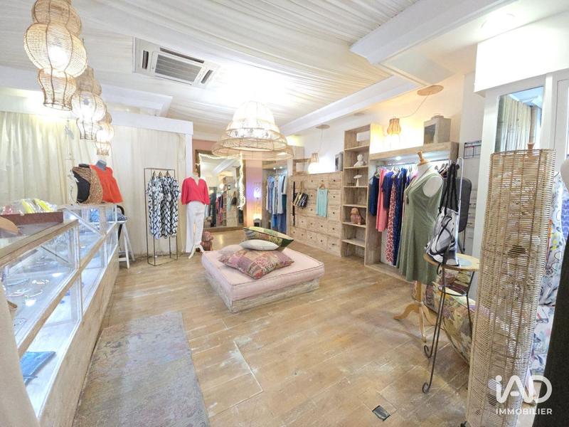 Local commercial - 67 m²