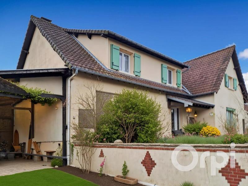 Maison - 183 m² - 7 pièces